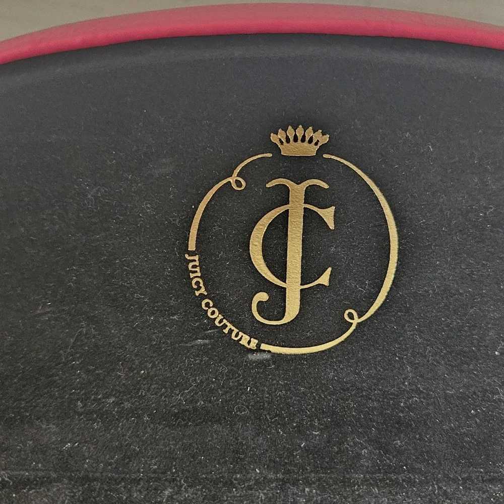 Juicy Couture pink‎ hardshell eyeglass case